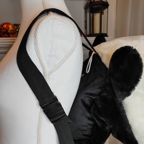 Extra Large Panda Bear Head Backpack 15.75" - Picture 6 of 9
